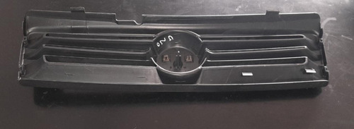 Grade Radiador Fiat Uno Fiorino 09/13 Com Detalhe J60741