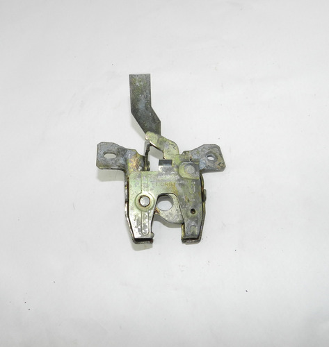 Fechadura Tampa Porta Malas Vw Santana 92/00 3258275054