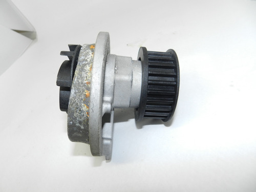 Bomba D'água Gm Astra Vectra Omega Zafira 1.8 2.0 8v 97/04