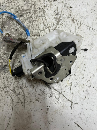 Fechadura Dianteira Direita Gol Voyage Saveiro G5 G6 G7