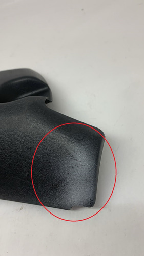 Acabamento Lantera Porta-malas Esquerd Corolla 98/02 Detalhe