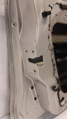 Porta Dianteira Esquerda Ford Mondeo Clx 98/01 Com Detalhe