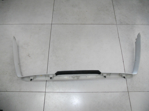 Moldura Interna Tampa Traseira Vw Golf 1998 A 2005