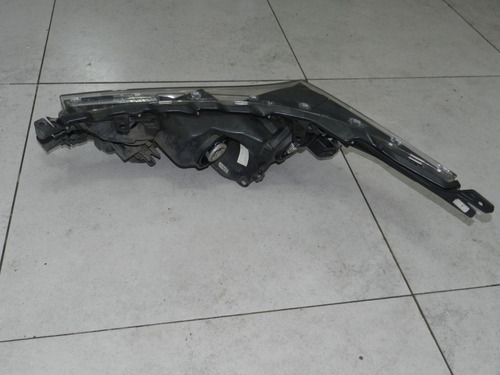 Farol Direito Toyota Corolla 2014 A 2017 Sem Friso