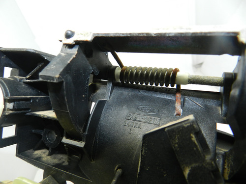 Maçaneta Externa Dianteira Esquerda Ford Mondeo 93/00 B40xa