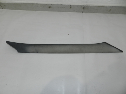 Acabamento Coluna Para-brisa L. Direito Escort 93/96 Detalhe