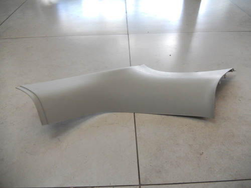 Acabamento Lateral Traseiro Direito Vw Spacefox 5z9867248