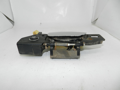 Maçaneta Externa Dianteira Esquerda Ford Mondeo 93/00 B40xa