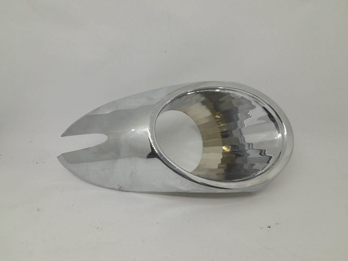 Moldura Cromada Farol Milha Lado Esquerdo Palio Siena 08/12