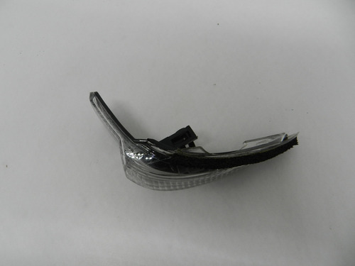 Pisca Seta Retrovisor Direito Yaris Sedan 18/23 Com Detalhe