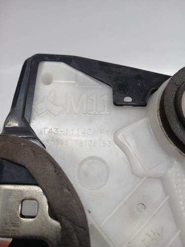 Fechadura Porta Dianteira Esquerda Toyota Prius 2012 A 2021