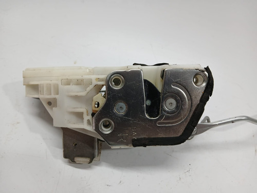 Fechadura Dianteira Direita Pajero Sport / L200 2005 A 2011