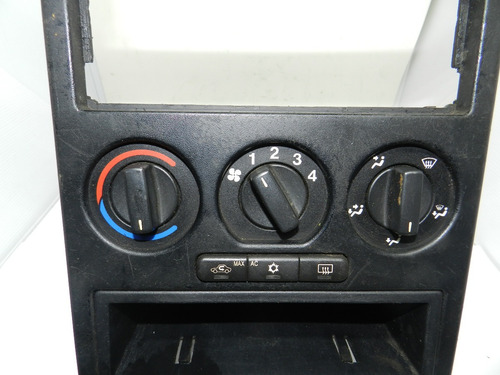 Moldura Painel Central Ar Gm Astra 98/12 C/ Detalhe 24425369