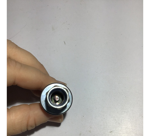 Pressostato Citroen C4 Peugeot 307 2.0 16v 22040*