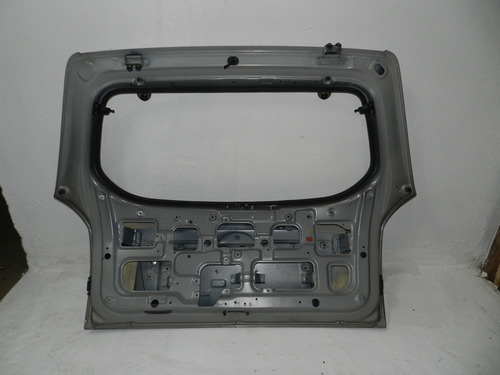 Tampa Traseira Porta-malas Hyundai Tucson Gls 2012 Detalhe