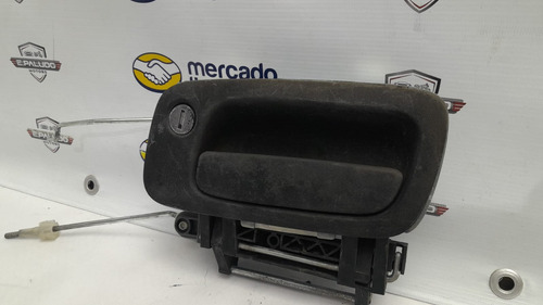 Maçaneta Externa Dianteira Esquerda Gm Zafira 2001 A 2012
