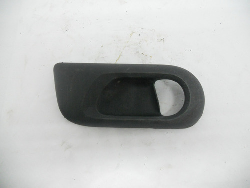 Moldura Maçaneta Interna Traseira Esquerda Gm Corsa 09116493