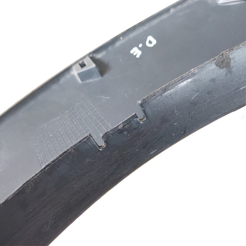 Moldura Paralama Dianteiro Esquerdo Hilux 05 A 11 C/ Detalhe