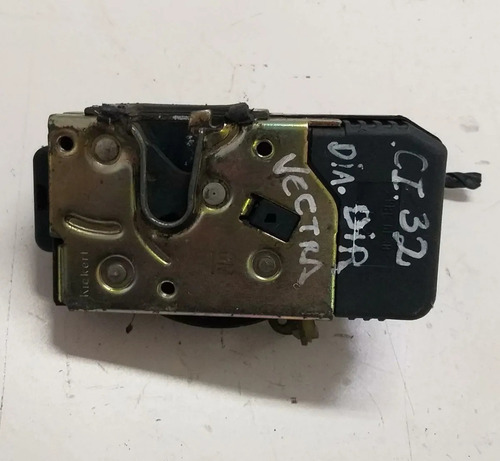 Fechadura Dianteira Direita Gm Vectra 1997 A 2005 90507060