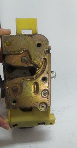 Fechadura Traseira Direita Ford Focus 2001 X641 A26412 Bh