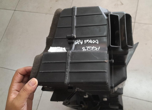 Caixa Ventilação Evaporadora Dodge Ram 2500rc 5.9 2009