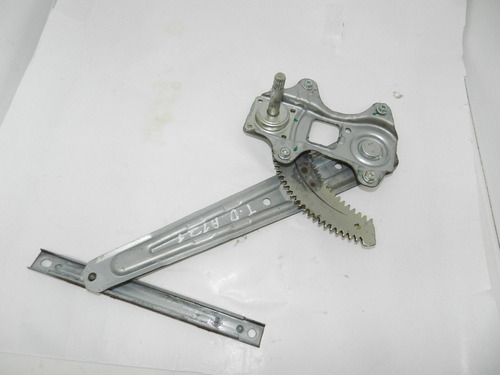 Máquina Vidro Manual Traseira Direita March Versa 15/20