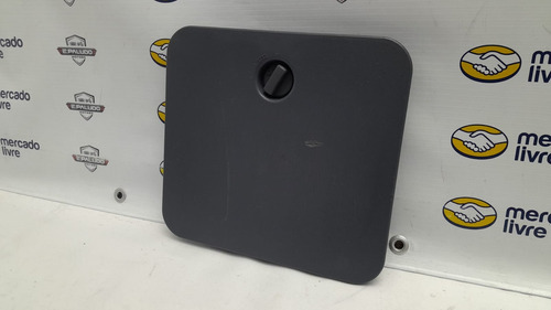 Tampa Caixa Ferramentas Macaco Mala Hilux 97/04 Detalhe