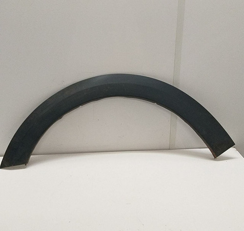 Alargador Para Lama Dianteiro Esquerdo Vw Saveiro G5 G6