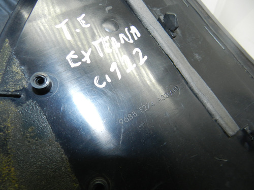 Acabamento Externo Traseira Esquerda Mondeo 96/00 Detalhe
