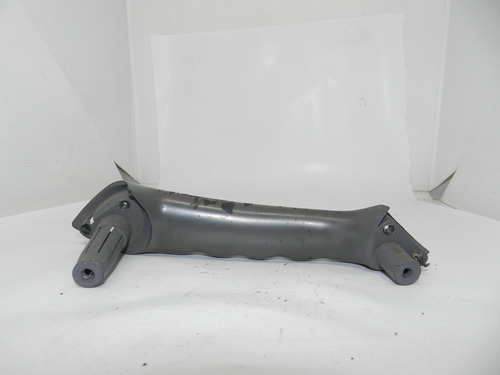 Acabamento Puxador Lado Direito Ford Focus 01/08 Com Detalhe