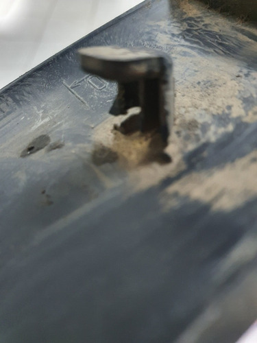 Friso Porta Dianteira Direita Peugeot 206 Com Avaria 16063 *
