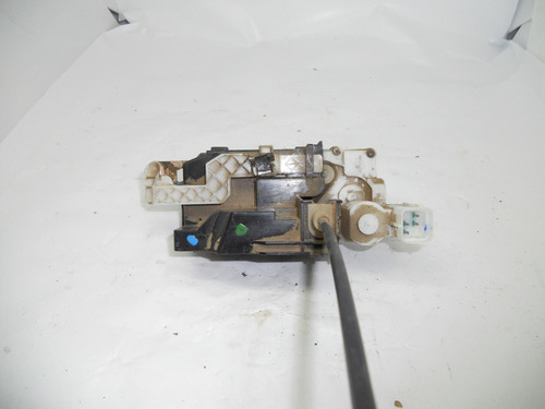 Fechadura Porta Traseira Esquerda Ford Fiesta 2010