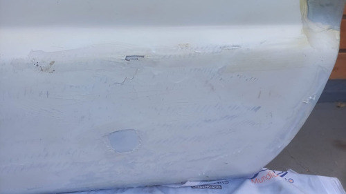 Porta Dianteira Lado Direito F350 F4000 99/18 Detalhe