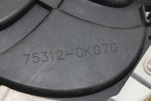 Emblema Grade Diant Hilux 16/20 Usado (673)