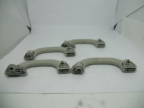 Kit Alça Teto Pega Mão Vw Golf Sapão 1999 A 2006 6n0857607