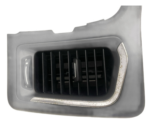 Difusor De Ar Esquerdo Lado Motorista R450 2184735