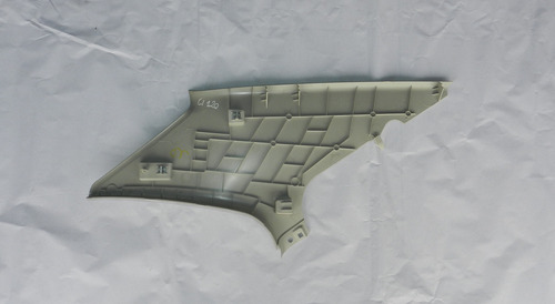 Moldura Coluna Traseira Esquerda Gm Cobalt 12/19 94774847