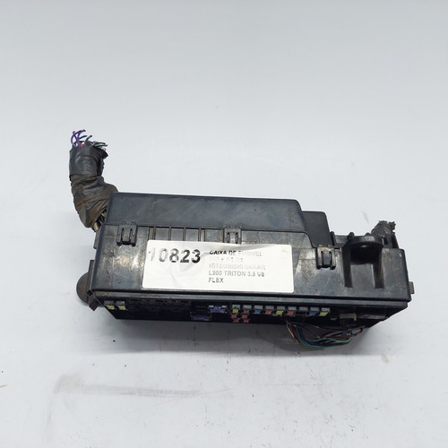 Caixa De Fusível Relé B1 B2 L200 Triton 3.5 V6 2009