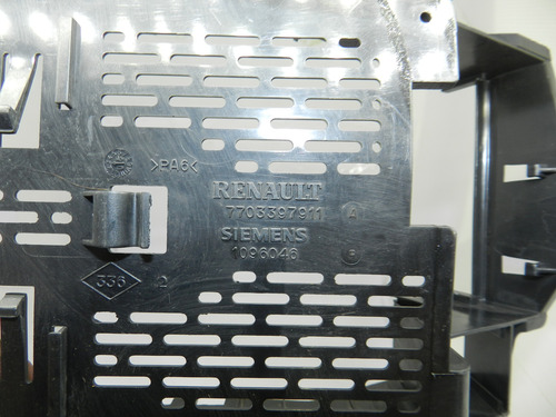 Suporte Módulo Bsi Renault Scenic Megane 00/07 7703397911