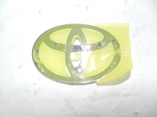 Emblema Tampa Traseira Toyota Corolla Yaris 15/18 7543102100