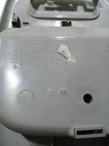 Moldura Luz Teto Porta Óculos Peugeot 307 2008/10 (ap)