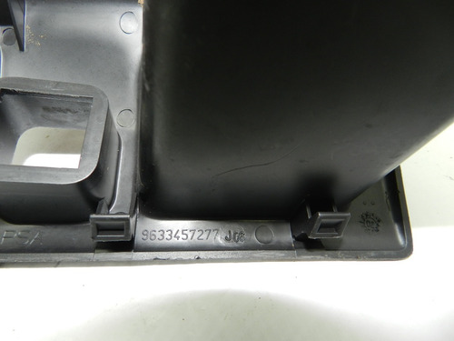 Moldura Botão Porta Treco Peugeot 206 2008 A 2012 9633457277