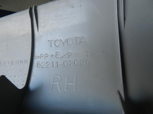 Moldura Coluna Para-brisa Lado Direito Toyota Corolla 03/08