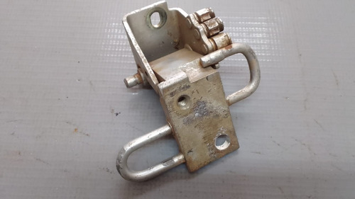 Dobradica Porta Dianteira Direita Vw Golf 2005. 23702