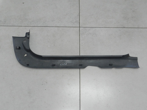 Acabamento Soleira Dianteira Esquerda Renault Clio 01 A 2003