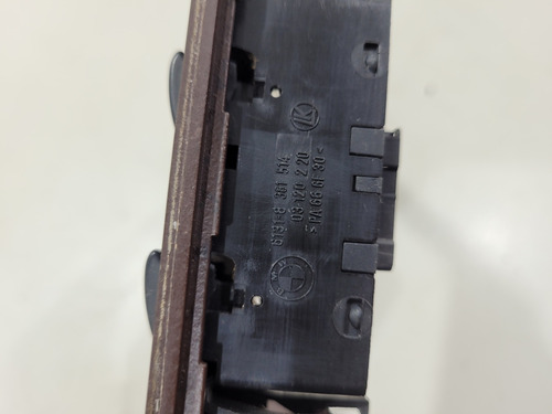 Moldura Console Botão Vidro Eletrico Bmw 328i 99/05 (r)