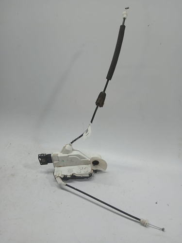 Fechadura Da Porta Dianteira Esquerda Citroen C3 2013 A 2021