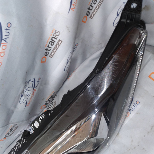 Farol Ford  New Fiesta 2014 16 17 18 19  Masc  Negra  6267