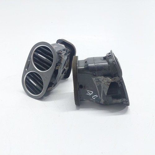 Par Difusor De Ar Tiguan 2.0 Lado D.d E D.e Ano 2009 A 2015