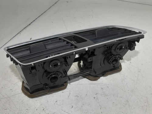 Difusor Central Audi Q3 2017 8u1820951
